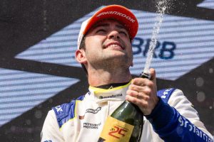 FOTO/IMAGEM: DIVULGAÇÃO VICAR – STOCK CAR