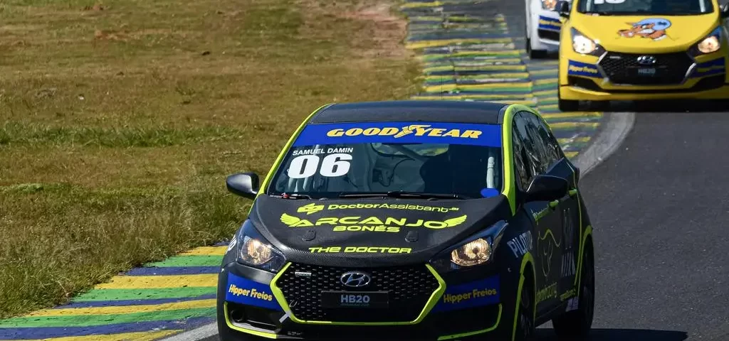 Piloto também participará da etapa Turismo 1.4 BR e apresenta novo layout inspirado no público feminino.
