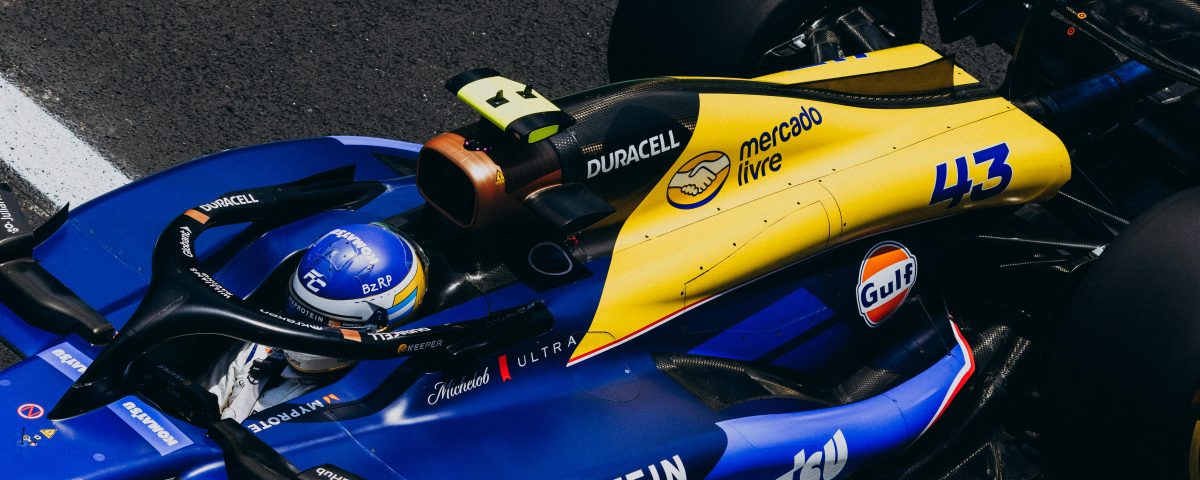 FOTO/IMAGEM: World Wide Web (Pexels-Jonathan Borba-29252123) / Lacaille Race Group